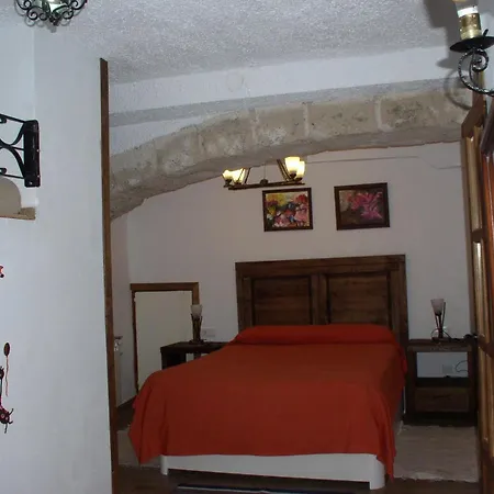 La Cueva De Juan Pedro *